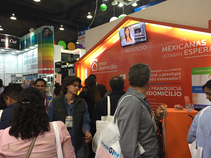 El stand de Interdomicilio en la feria de México 2015 levantó alta expectación (II)