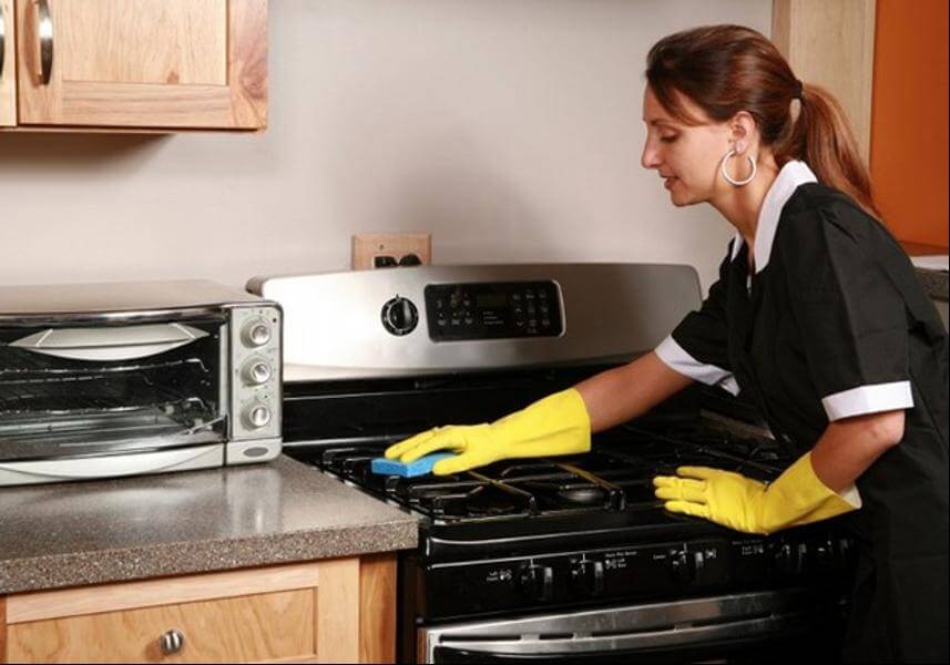 limpiando bien el horno en alcorcon