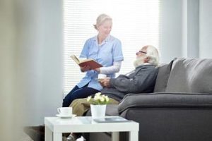 cuidadora de ancianos interna en mostoles