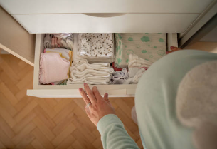 Organizar ropa de bebé